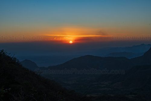 Paisaje de atardecer