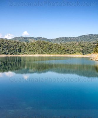 Laguna Maxbal