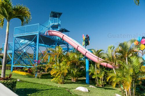 Toboganes, Parque Acuatico Splash,  San José del Golfo