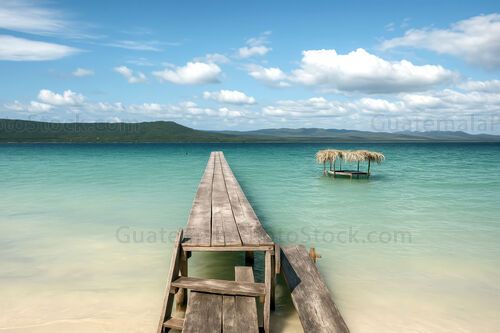 Playa Tres Naciones, Lago Petén Itzá