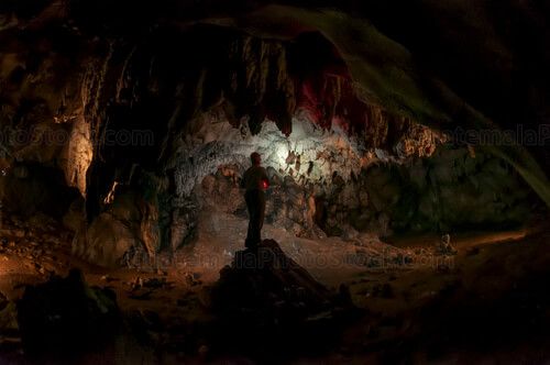 Gruta de la aldea El Socorro