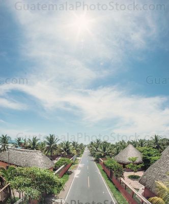 Carretera en la Costa Sur