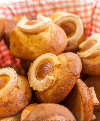 Pan de Yemas