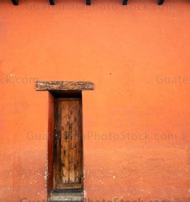 Puerta en la calle del Arco de Santa Catalina