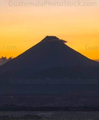 Volcán de Agua al atardecer