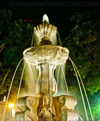 Fuente de las Sirenas