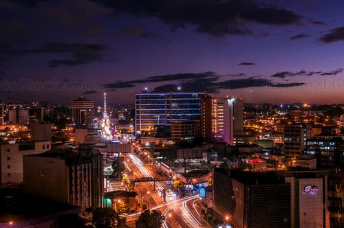 Ciudad de Guatemala de noche