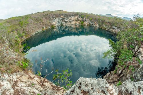 Cenote de Candelaria