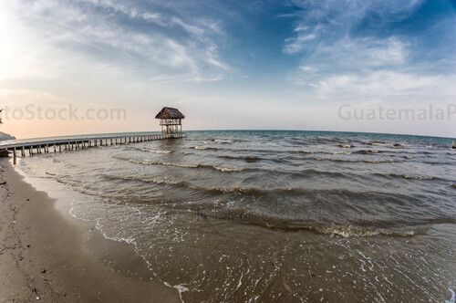 Playa Salvador Gaviota, Quehueche, Livingston, Izabal.