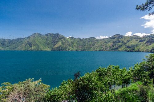 Laguna de Ayarza