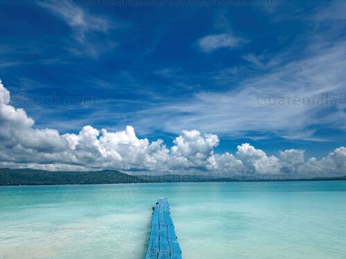 Playa Tres Naciones, Lago Petén Itzá, Petén