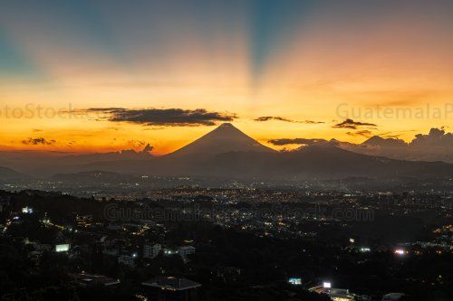 Atardecer sobre la Ciudad de Guatemala