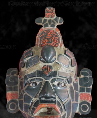 Replica de la Mascara funeraria