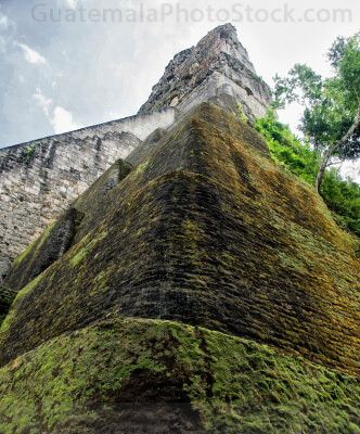 Templo V del Parque Nacional Tikal