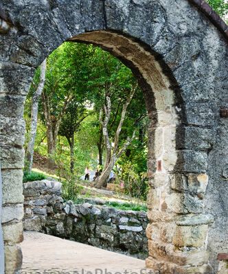 Arco en el Cerrito del Carmen