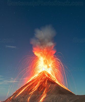 Erupción en el Volcán de Fuego