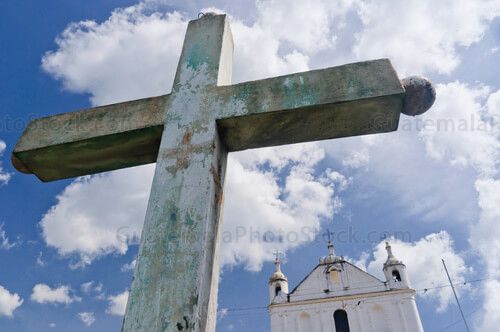 Cruz del Santuario Chi-Ixim