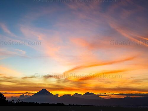 Cadena volcánica central