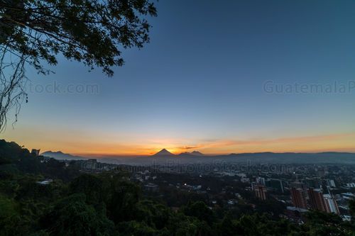 Atardecer sobre la Ciudad de Guatemala