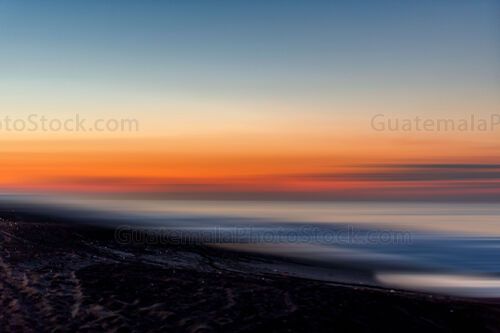 Amanecer en las playas del Pacifico