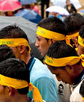 Asistentes a la misa con las Reliquias de San Juan Bosco