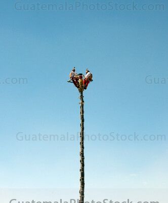 Voladores de Papantla, Teotihuacan, MX