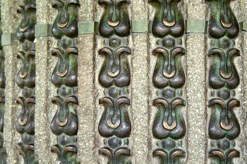 Detalle de las columnas del Palacio Nacional de la Cultura