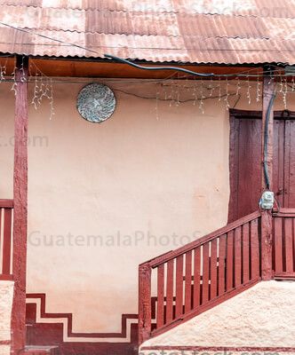 Entrada a casa en la Isla de Flores