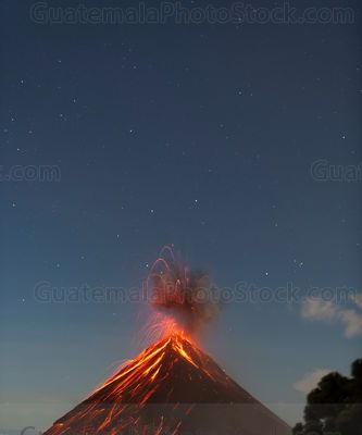 Erupción en el Volcán de Fuego