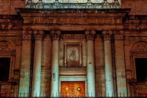 Detalle fachada de la Catedral Metropolitana