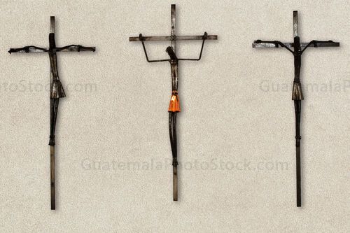 Santo Vía Crucis, Estación XII Jesús muere en la cruz