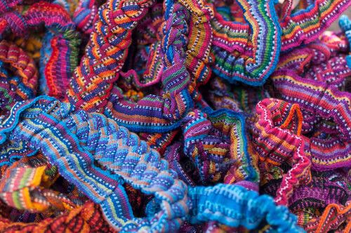 Diadema textil artesanal