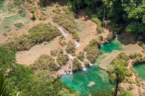 Pozas de agua turquesa de Semuc Champey