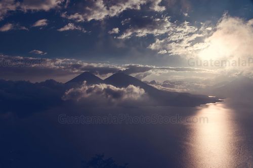 Atardecer en el Lago de Atitlán, Sololá