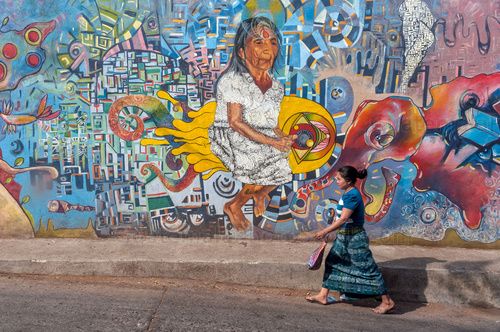 Mural sabiduria de la abuela