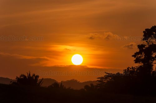 Atardecer en la Franja Transversal del Norte